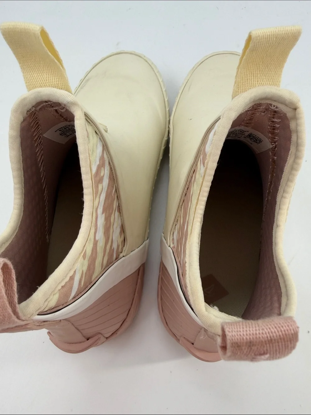 Sperry Womens Cream Chelsea Cutwater Deck Boot Size US 8.0M EU 39